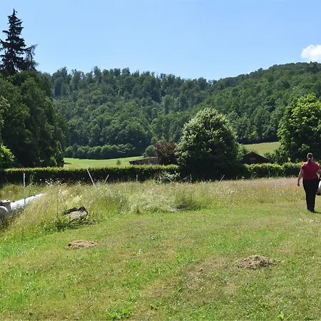 Combined Flat On A Farm In Kellerwald