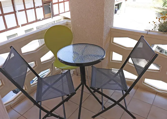 Charmante Mit Garten In Hueddingen شقة *